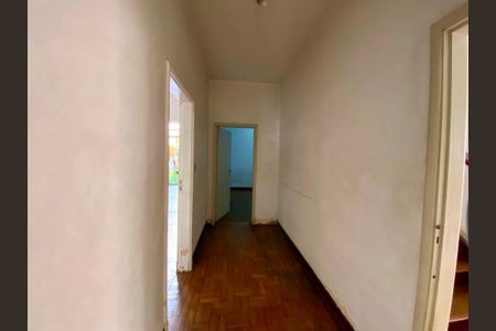 Casa à venda com 284m², 5 quartos e 5 vagas