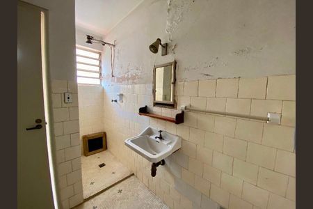 Casa à venda com 284m², 5 quartos e 5 vagas