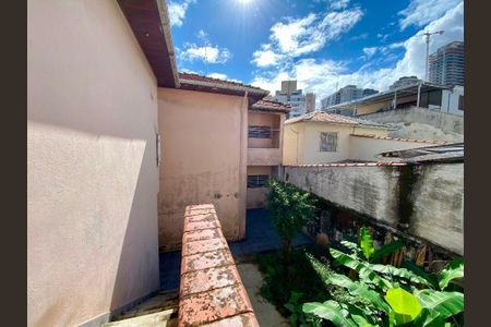Casa à venda com 284m², 5 quartos e 5 vagas