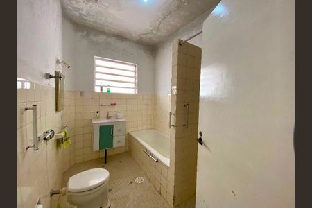 Casa à venda com 284m², 5 quartos e 5 vagas