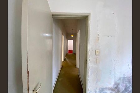 Casa à venda com 284m², 5 quartos e 5 vagas