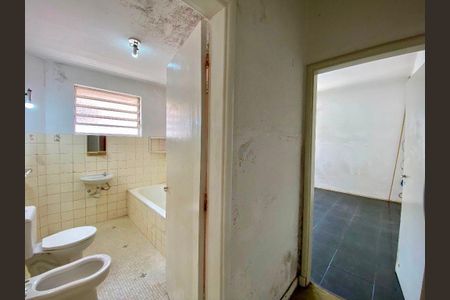Casa à venda com 284m², 5 quartos e 5 vagas