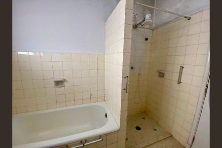 Casa à venda com 284m², 5 quartos e 5 vagas