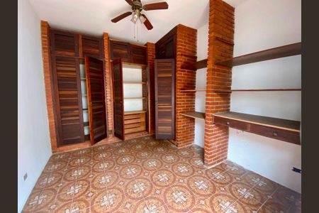 Casa à venda com 5 quartos, 164m² em Vila Mariana, São Paulo