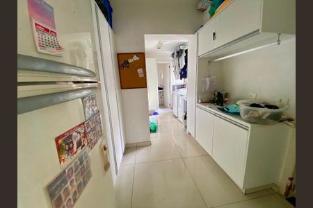 Apartamento à venda com 240m², 5 quartos e 3 vagas