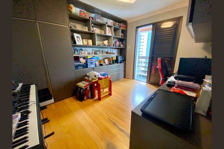 Apartamento à venda com 240m², 5 quartos e 3 vagas