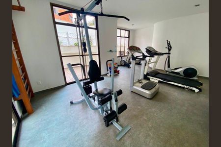 Apartamento à venda com 240m², 5 quartos e 3 vagas