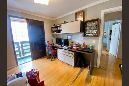 Apartamento à venda com 240m², 5 quartos e 3 vagas