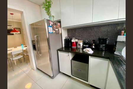Apartamento à venda com 240m², 5 quartos e 3 vagas