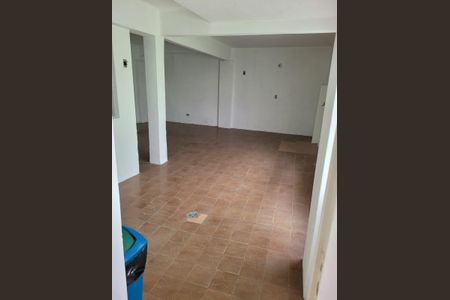Casa à venda com 146m², 4 quartos e 2 vagas Casa à venda com 146m², 4 quartos e 2 vagasÁrea externa