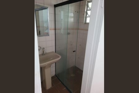 Casa à venda com 146m², 4 quartos e 2 vagas Casa à venda com 146m², 4 quartos e 2 vagasBanheiro