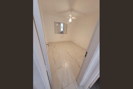 Casa à venda com 146m², 4 quartos e 2 vagas Casa à venda com 146m², 4 quartos e 2 vagasQuarto