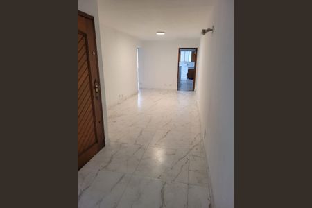 Sala de casa à venda com 4 quartos, 146m² em Conjunto Residencial Santa Terezinha, São Paulo