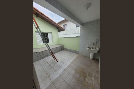 Casa à venda com 146m², 4 quartos e 2 vagas Casa à venda com 146m², 4 quartos e 2 vagasÁrea de serviço