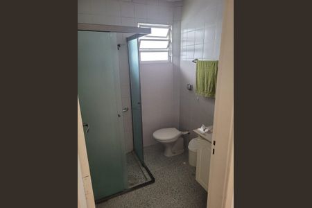 Casa à venda com 146m², 4 quartos e 2 vagas Casa à venda com 146m², 4 quartos e 2 vagasBanheiro