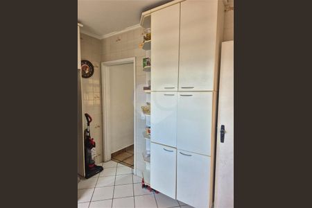 Casa à venda com 3 quartos, 180m² em Cidade Ademar, São Paulo
