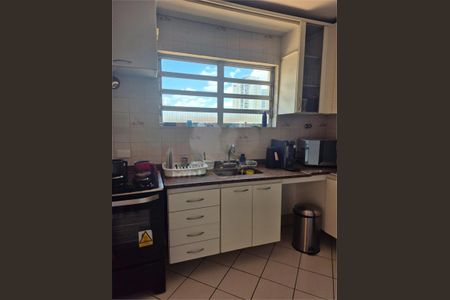 Casa à venda com 3 quartos, 180m² em Cidade Ademar, São Paulo