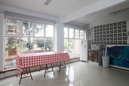 Apartamento à venda com 72m², 2 quartos e 1 vagaÁrea Comum - Salão de Festas