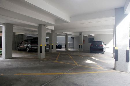 Apartamento à venda com 72m², 2 quartos e 1 vagaÁrea Comum - Garagem (rotativo - 01 vaga)