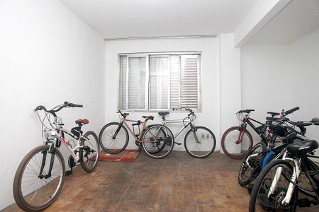 Apartamento à venda com 72m², 2 quartos e 1 vagaÁrea Comum - Bicicletário
