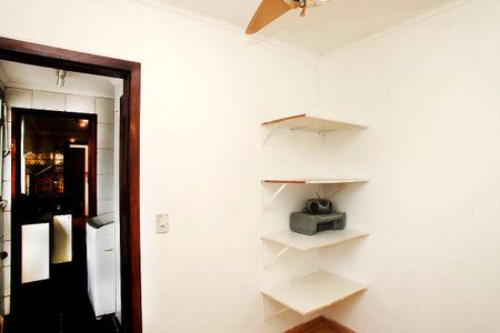 Apartamento à venda com 72m², 2 quartos e 1 vagaCozinha + Área de Serviço + Despensa