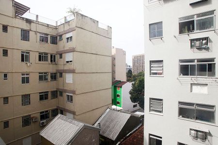 Apartamento à venda com 72m², 2 quartos e 1 vagaCozinha + Área de Serviço + Despensa Vista