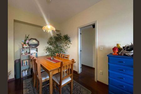 Apartamento à venda com 3 quartos, 90m² em Santa Efigênia, Belo Horizonte