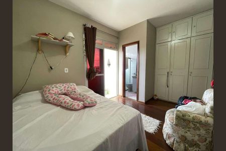 Apartamento à venda com 3 quartos, 90m² em Santa Efigênia, Belo Horizonte