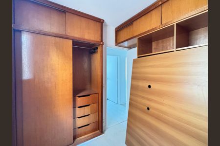 Apartamento para alugar com 118m², 4 quartos e 1 vaga Apartamento para alugar com 118m², 4 quartos e 1 vagaQuarto 3