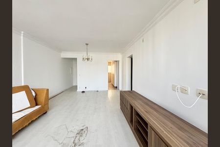Sala de apartamento para alugar com 4 quartos, 118m² em Indianópolis, São Paulo
