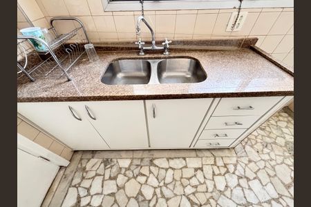 Apartamento para alugar com 118m², 4 quartos e 1 vaga Apartamento para alugar com 118m², 4 quartos e 1 vagaCozinha