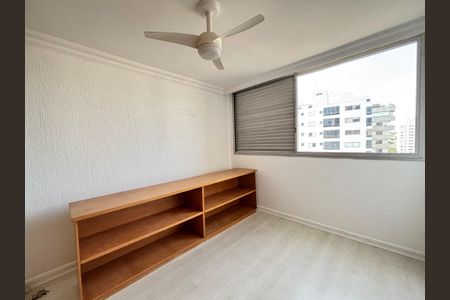 Apartamento para alugar com 118m², 4 quartos e 1 vaga Apartamento para alugar com 118m², 4 quartos e 1 vagaQuarto 1