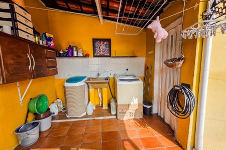 Casa à venda com 350m², 3 quartos e 2 vagasÁrea de Serviço