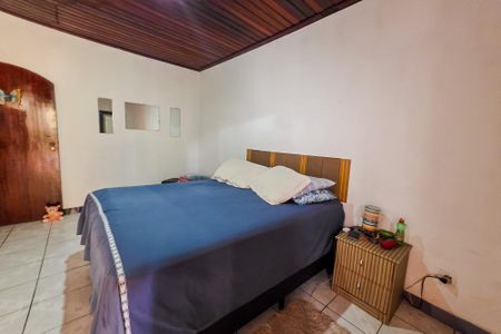 Casa à venda com 350m², 3 quartos e 2 vagasQuarto 