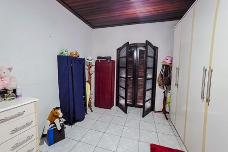 Casa à venda com 350m², 3 quartos e 2 vagasQuarto 2