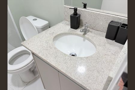 Apartamento à venda com 37m², 2 quartos e sem vaga Apartamento à venda com 37m², 2 quartos e sem vagaBanheiro