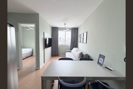 Apartamento à venda com 37m², 2 quartos e sem vaga Apartamento à venda com 37m², 2 quartos e sem vagaSala