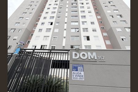 Apartamento à venda com 37m², 2 quartos e sem vaga Apartamento à venda com 37m², 2 quartos e sem vagaFachada