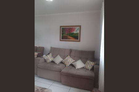 Foto 03 de casa à venda com 3 quartos, 110m² em Vila Carrão, São Paulo