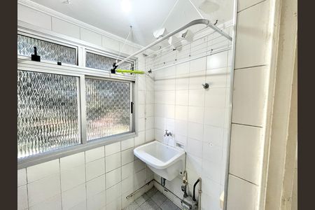 Apartamento para alugar com 49m², 2 quartos e sem vaga Apartamento para alugar com 49m², 2 quartos e sem vagaÁrea de Serviço