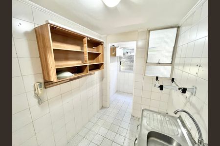 Apartamento para alugar com 49m², 2 quartos e sem vaga Apartamento para alugar com 49m², 2 quartos e sem vagaCozinha