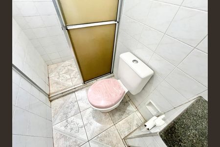 Apartamento para alugar com 49m², 2 quartos e sem vaga Apartamento para alugar com 49m², 2 quartos e sem vagaBanheiro