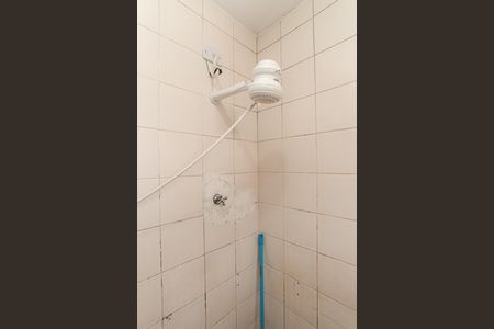 Casa à venda com 212m², 3 quartos e 2 vagas Casa à venda com 212m², 3 quartos e 2 vagasBanheiro