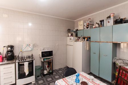 Casa à venda com 212m², 3 quartos e 2 vagas Casa à venda com 212m², 3 quartos e 2 vagasCozinha e Área de Serviço