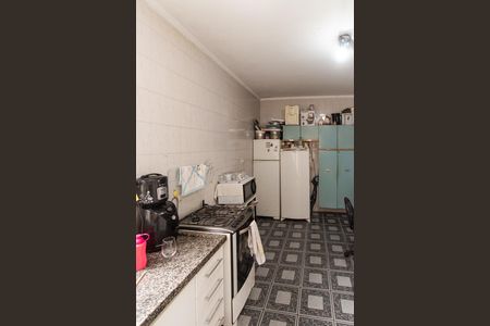 Casa à venda com 212m², 3 quartos e 2 vagas Casa à venda com 212m², 3 quartos e 2 vagasCozinha e Área de Serviço
