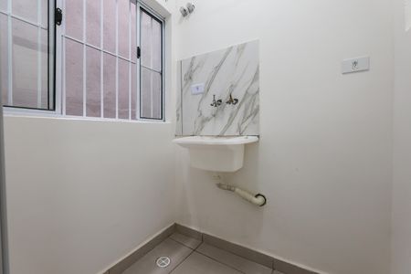 Casa para alugar com 75m², 2 quartos e sem vaga Casa para alugar com 75m², 2 quartos e sem vagaÁrea de Serviço