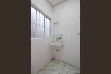 Casa para alugar com 75m², 2 quartos e sem vagaÁrea de Serviço