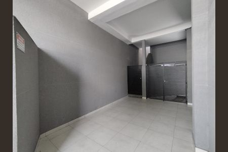 Hall de entrada de apartamento para alugar com 1 quarto, 50m² em São João Climaco, São Paulo