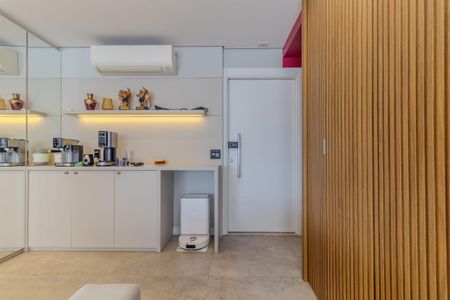 Apartamento à venda com 2 quartos, 69m² em Vila Romana, São Paulo
