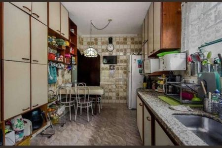 Casa à venda com 3 quartos, 200m² em Alto da Lapa, São Paulo